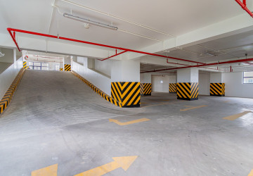 1 Bedroom Serviced Condo For Rent - TV Tower 1, Kilometer 6, Phnom Penh thumbnail