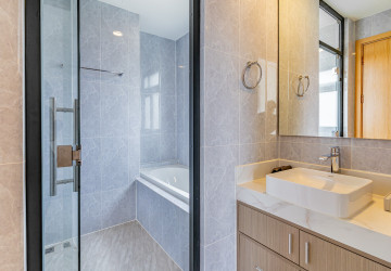 2 Bedroom Serviced Condo For Rent - TV Tower 1, Kilometer 6, Phnom Penh thumbnail