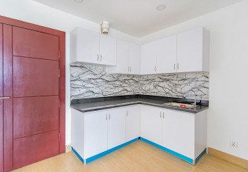 20th Floor 1 Bedroom Condo For Sale - Residence L, BKK3, Phnom Penh thumbnail