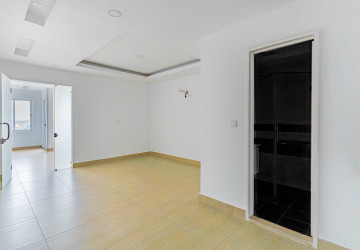 20th Floor 1 Bedroom Condo For Sale - Residence L, BKK3, Phnom Penh thumbnail