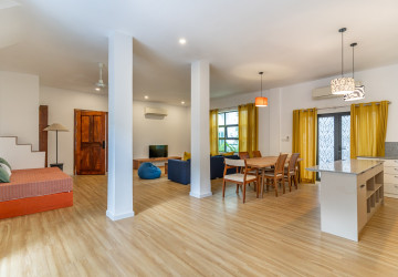 Renovated 2 Bedroom Apartment For Rent - Tonle Bassac, Phnom Penh thumbnail