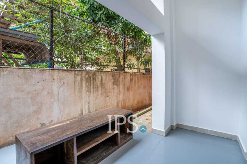 Renovated 2 Bedroom Apartment For Rent - Tonle Bassac, Phnom Penh