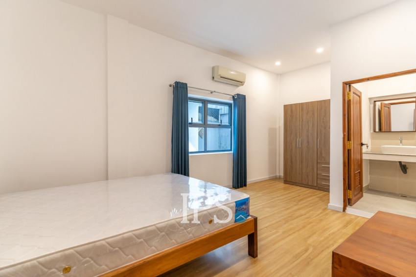 Renovated 2 Bedroom Apartment For Rent - Tonle Bassac, Phnom Penh