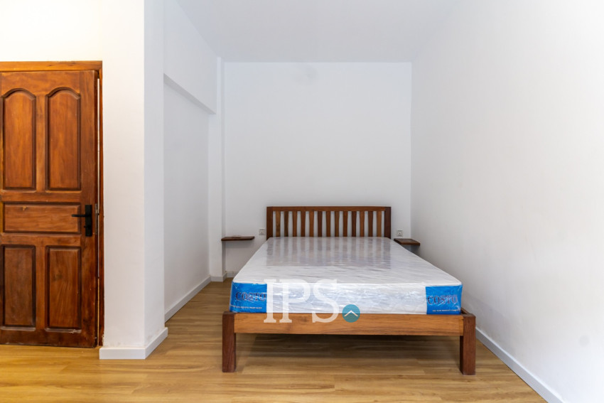 Renovated 2 Bedroom Apartment For Rent - Tonle Bassac, Phnom Penh