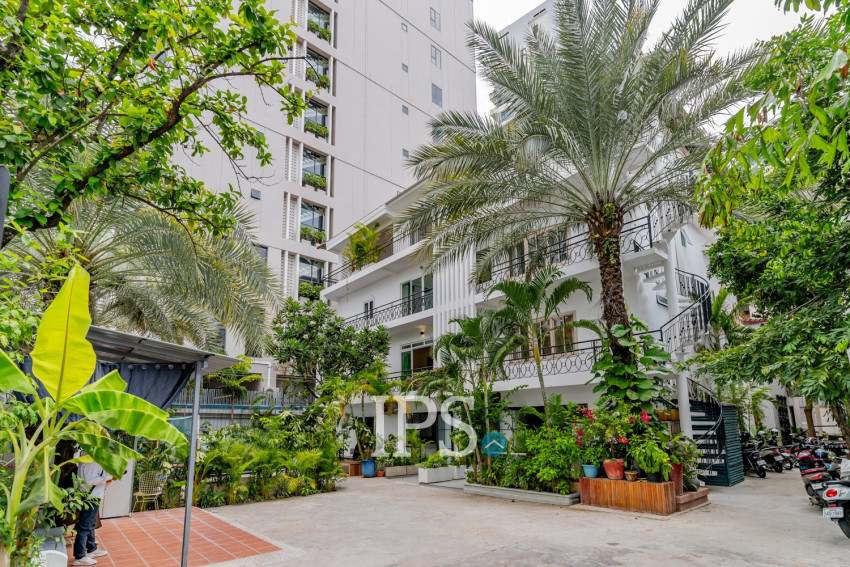 Renovated 2 Bedroom Apartment For Rent - Tonle Bassac, Phnom Penh
