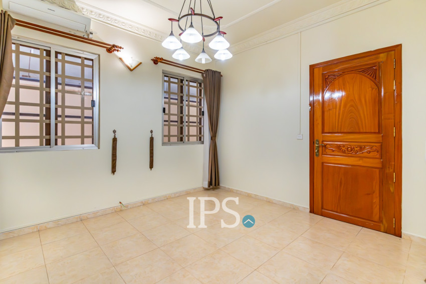 4 Bedroom Villa For Rent - BKK1, Phnom Penh