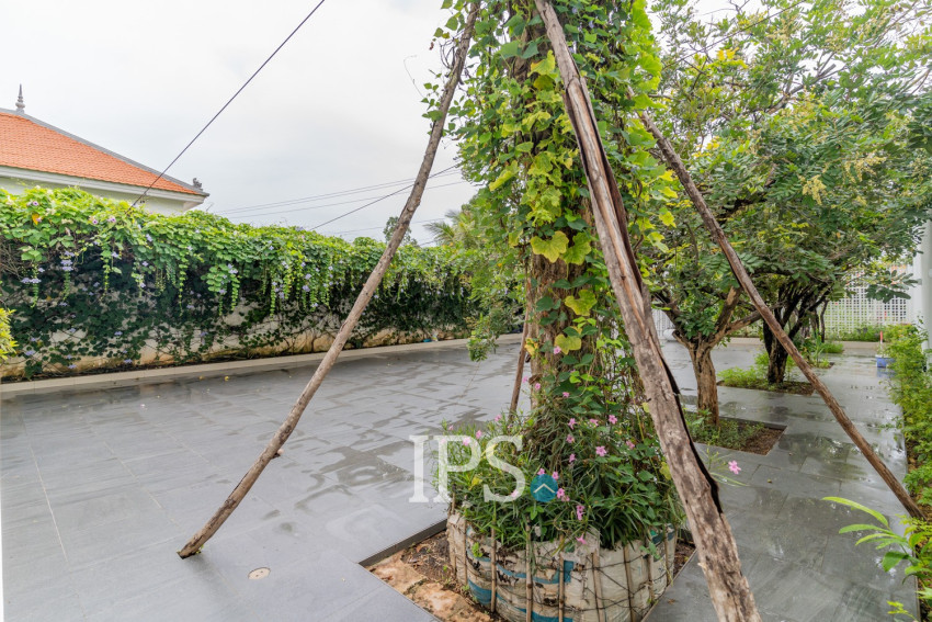 5 Bedroom Holiday Home For Rent - Koh Krabei, Phnom Penh