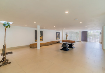 5 Bedroom Holiday Home For Rent - Koh Krabei, Phnom Penh thumbnail