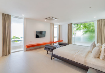 5 Bedroom Holiday Home For Rent - Koh Krabei, Phnom Penh thumbnail