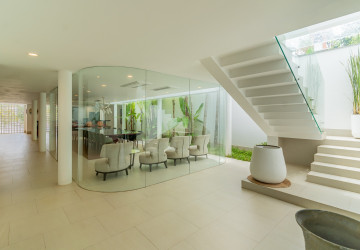 5 Bedroom Holiday Home For Rent - Koh Krabei, Phnom Penh thumbnail