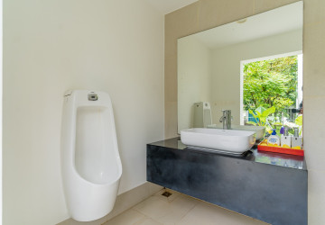 5 Bedroom Holiday Home For Rent - Koh Krabei, Phnom Penh thumbnail