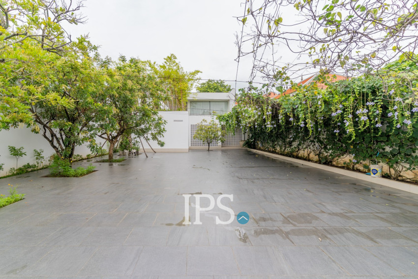 5 Bedroom Holiday Home For Rent - Koh Krabei, Phnom Penh