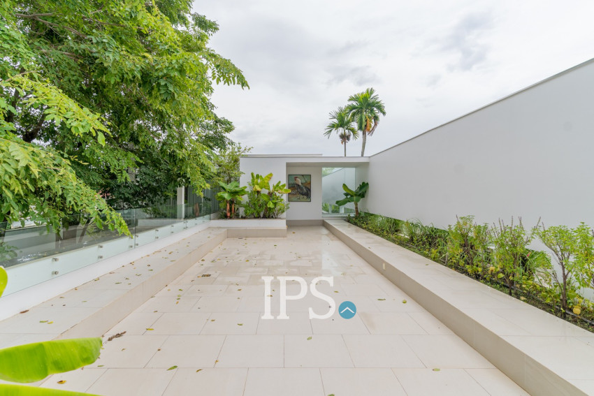 5 Bedroom Holiday Home For Rent - Koh Krabei, Phnom Penh