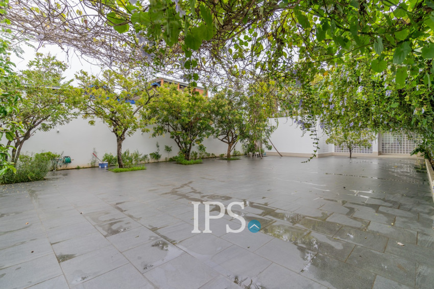 5 Bedroom Holiday Home For Rent - Koh Krabei, Phnom Penh