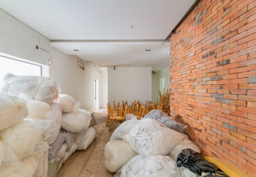 600 Sqm Corner Commercial Space For Rent - BKK1, Phnom Penh thumbnail