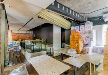 600 Sqm Corner Commercial Space For Rent - BKK1, Phnom Penh thumbnail