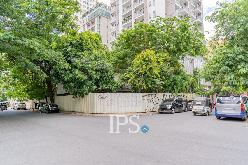 600 Sqm Corner Commercial Space For Rent - BKK1, Phnom Penh