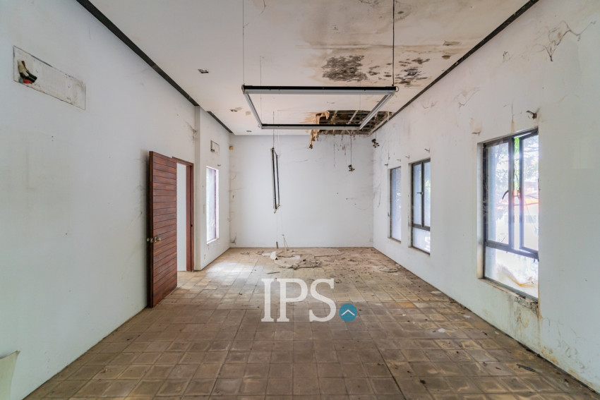 600 Sqm Corner Commercial Space For Rent - BKK1, Phnom Penh