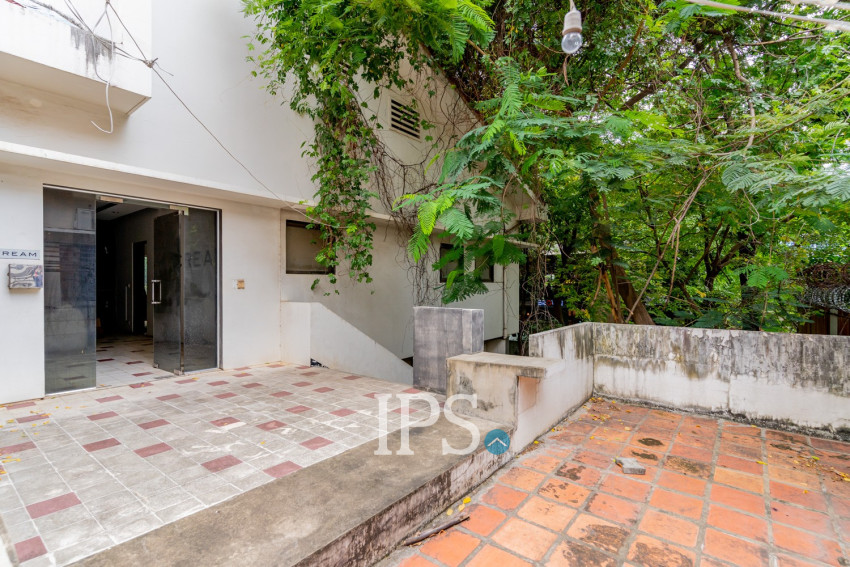 600 Sqm Corner Commercial Space For Rent - BKK1, Phnom Penh