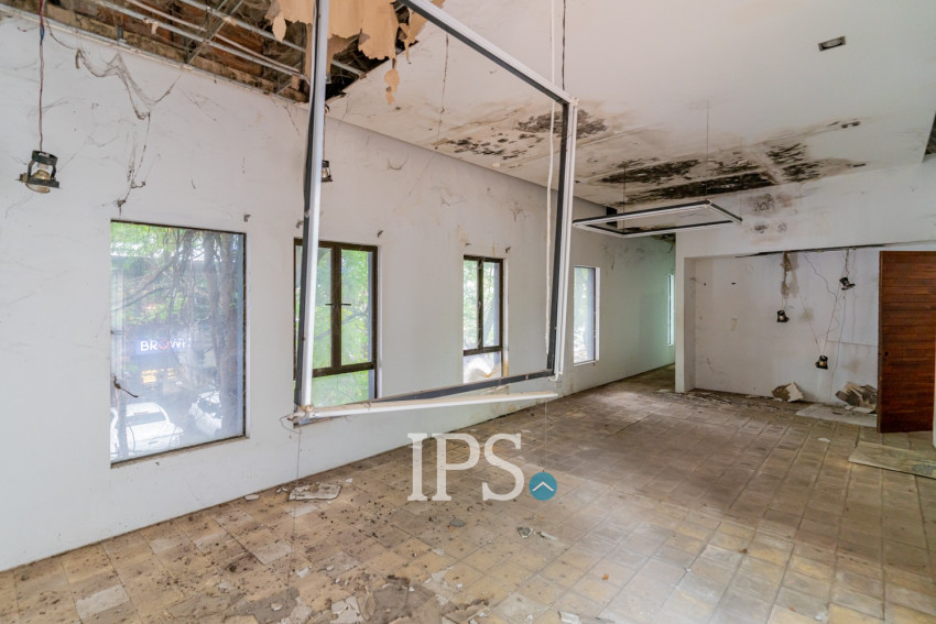 600 Sqm Corner Commercial Space For Rent - BKK1, Phnom Penh