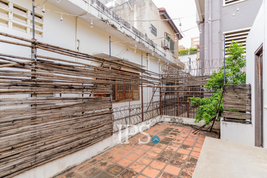 600 Sqm Corner Commercial Space For Rent - BKK1, Phnom Penh