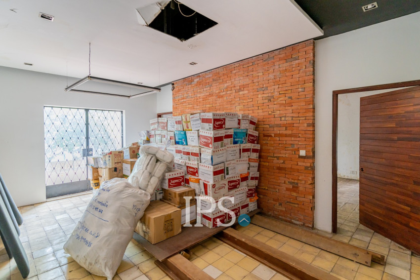 600 Sqm Corner Commercial Space For Rent - BKK1, Phnom Penh