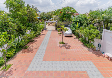 5 Bedroom Townhouse For Rent - Ta Khmau, Phnom Penh thumbnail