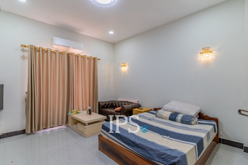 5 Bedroom Townhouse For Rent - Ta Khmau, Phnom Penh