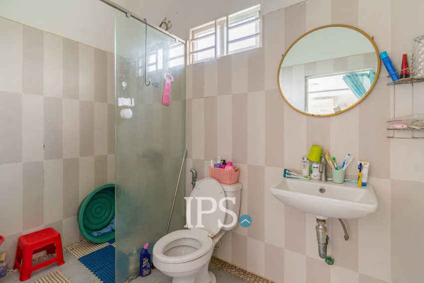 5 Bedroom Townhouse For Rent - Ta Khmau, Phnom Penh