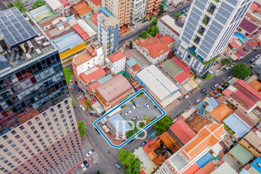 581 Sqm Corner Commercial Space For Rent - BKK1, Phnom Penh