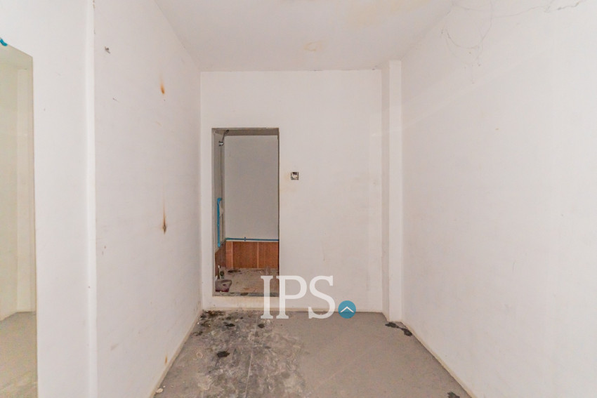 581 Sqm Corner Commercial Space For Rent - BKK1, Phnom Penh