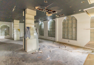 581 Sqm Corner Commercial Space For Rent - BKK1, Phnom Penh thumbnail