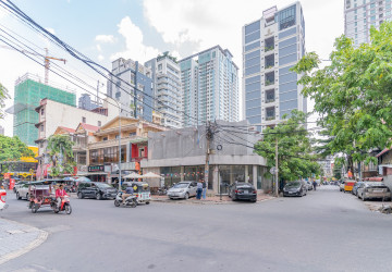 581 Sqm Corner Commercial Space For Rent - BKK1, Phnom Penh thumbnail