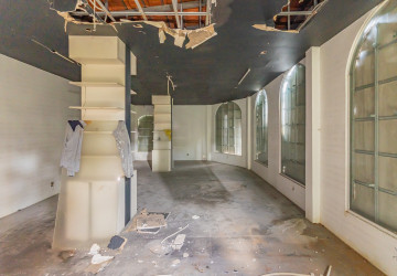 581 Sqm Corner Commercial Space For Rent - BKK1, Phnom Penh thumbnail