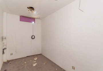 581 Sqm Corner Commercial Space For Rent - BKK1, Phnom Penh thumbnail