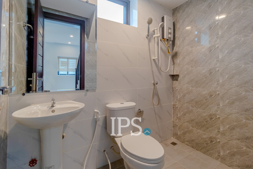 4 Bedroom Villa For Rent - Borey Tourism, Kandaek, Prasat Bakong, Siem Reap