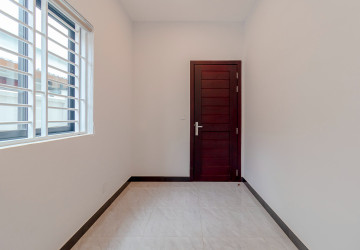 4 Bedroom Villa For Rent - Borey Tourism, Kandaek, Prasat Bakong, Siem Reap thumbnail