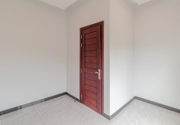 4 Bedroom Villa For Rent - Borey Tourism, Kandaek, Prasat Bakong, Siem Reap thumbnail