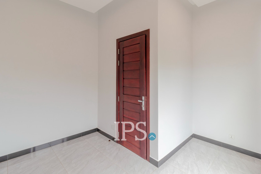 4 Bedroom Villa For Rent - Borey Tourism, Kandaek, Prasat Bakong, Siem Reap