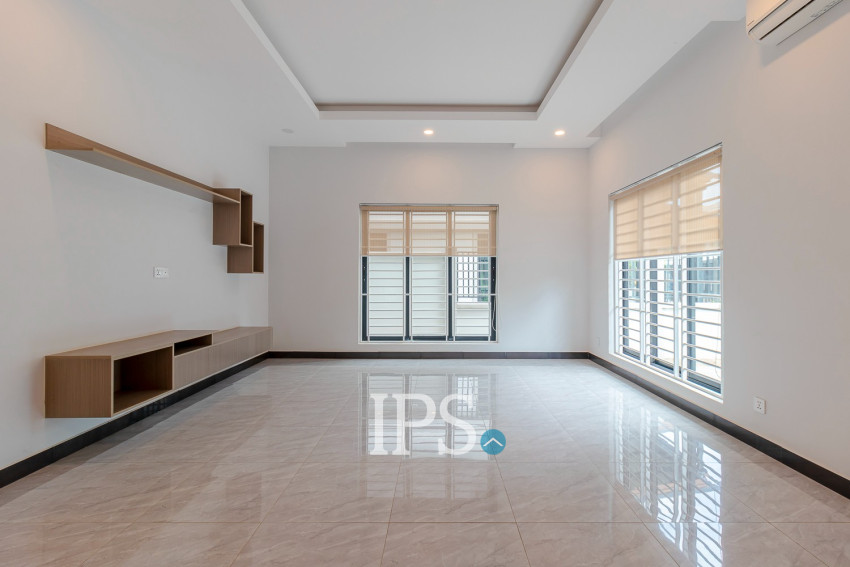 4 Bedroom Villa For Rent - Borey Tourism, Kandaek, Prasat Bakong, Siem Reap