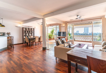 Renovated 3 Bedroom Apartment For Rent - Riverside, Phnom Penh thumbnail