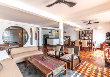 Renovated 3 Bedroom Apartment For Rent - Riverside, Phnom Penh thumbnail