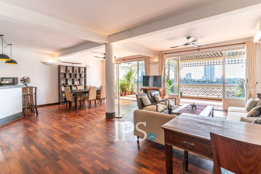 Renovated 3 Bedroom Apartment For Rent - Riverside, Phnom Penh