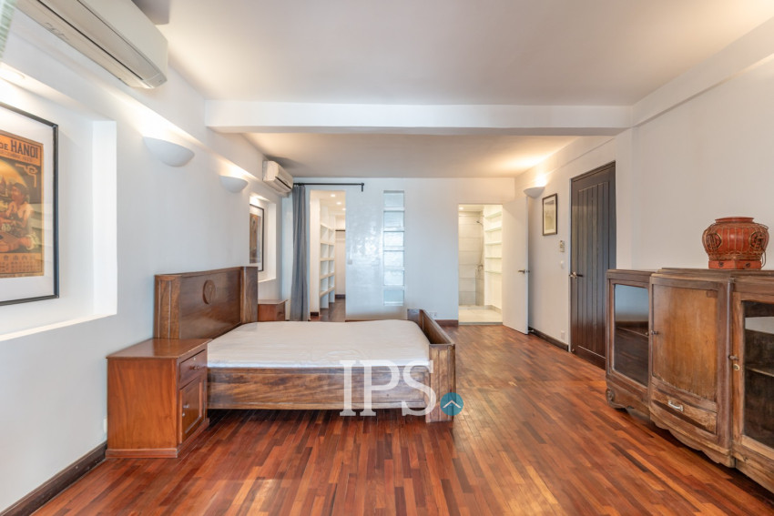 Renovated 3 Bedroom Apartment For Rent - Riverside, Phnom Penh