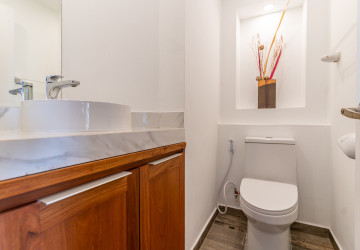 Renovated 3 Bedroom Apartment For Rent - Riverside, Phnom Penh thumbnail