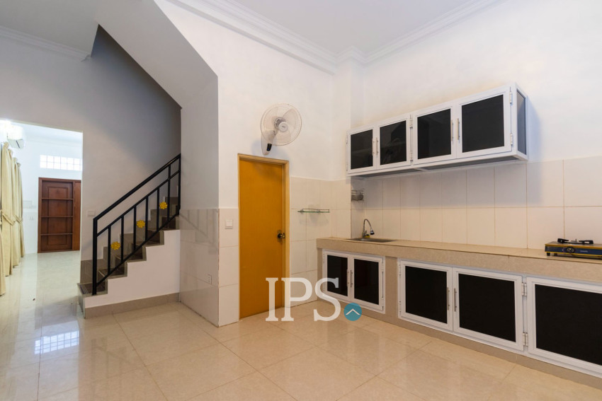 4 Bedroom Flat For Sale - Slor Kram, Siem Reap