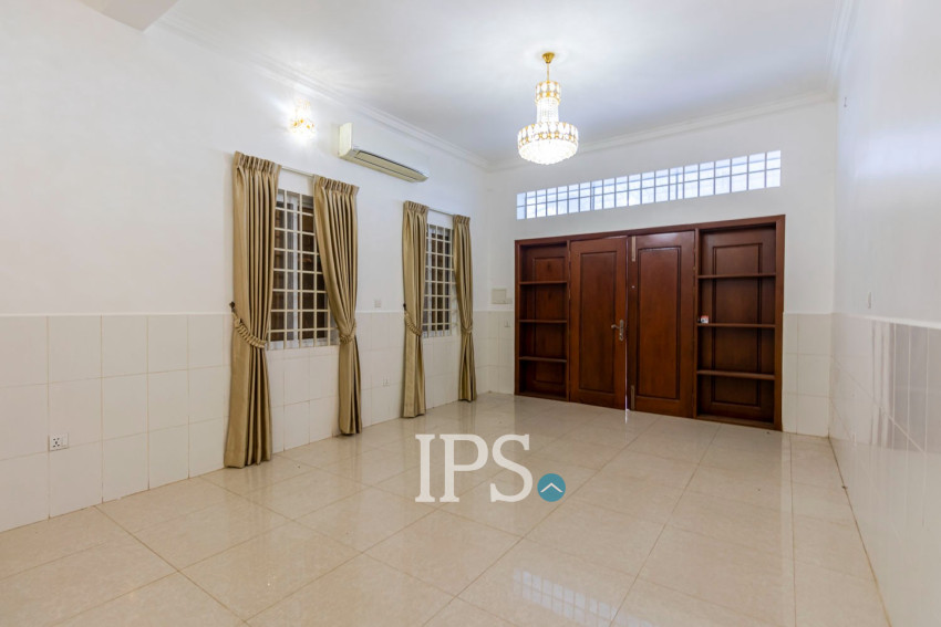 4 Bedroom Flat For Sale - Slor Kram, Siem Reap
