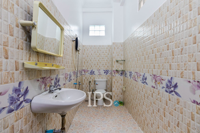 4 Bedroom Flat For Sale - Slor Kram, Siem Reap
