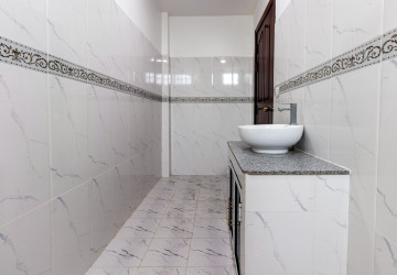 4 Bedroom Flat For Sale - Slor Kram, Siem Reap thumbnail