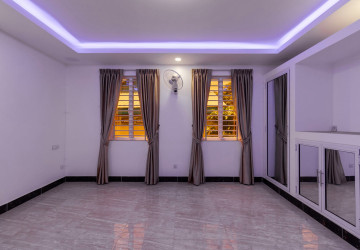 4 Bedroom Flat For Sale - Slor Kram, Siem Reap thumbnail
